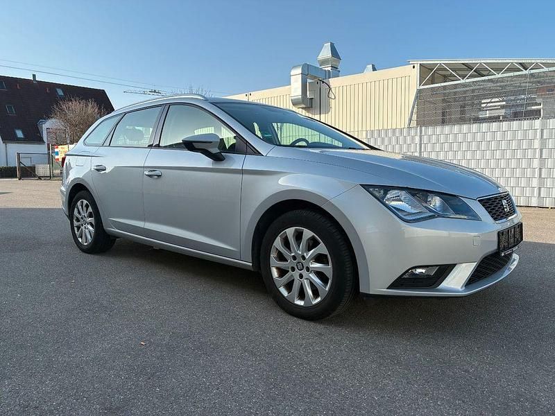 Second-hand Seat Leon ST Style 110 CP (80 kW) 2015 Argintiu Break