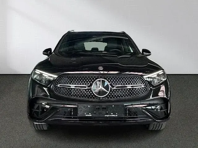 Gebraucht Mercedes GLC450 AMG 367 PS (269 kW) 2026 Lack obsidianschwarz met SUV