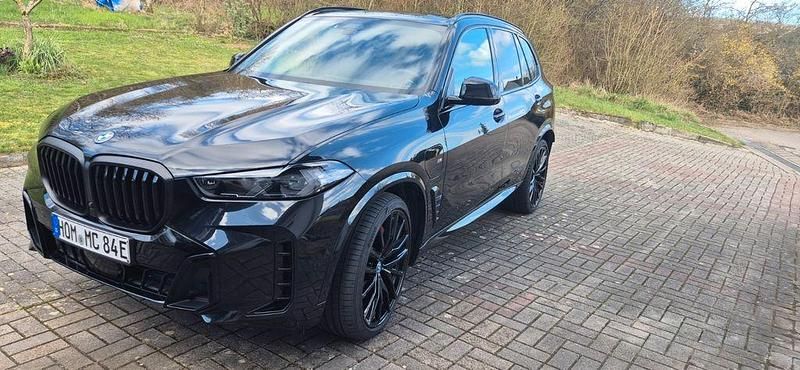 Gebraucht BMW X5 Performance 489 PS (359 kW) 2023 Schwarz SUV