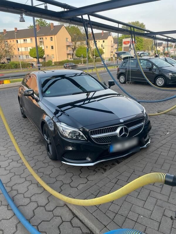 Schwarz Gebraucht 2015 Mercedes CLS350 Limousine | 21.500 € (Guter Preis) - Bild 1/4