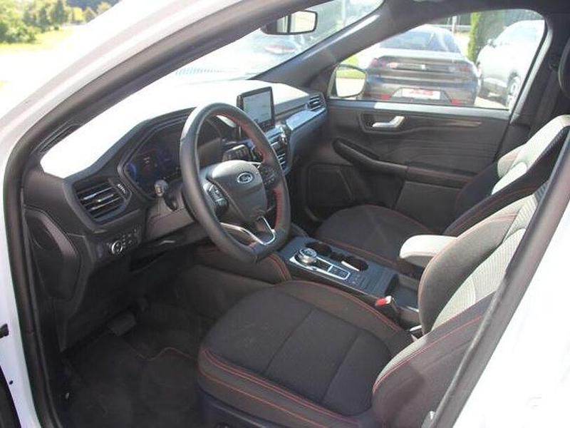 Gebraucht Ford Kuga ST-Line 120 PS (88 kW) 2024 Frotsweiss SUV