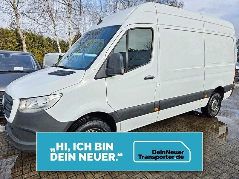 Gebraucht Mercedes Sprinter 163 PS (119 kW) 2021 Arktikweiss Van