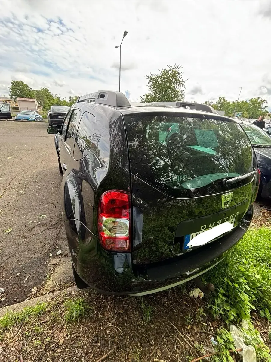 Gebraucht Dacia Duster Prestige 125 PS (91 kW) 2014 Schwarz SUV