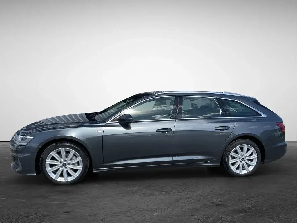 Gebraucht Audi A6 S-Line 245 PS (180 kW) 2023 Daytonagrau perleffekt Kombi