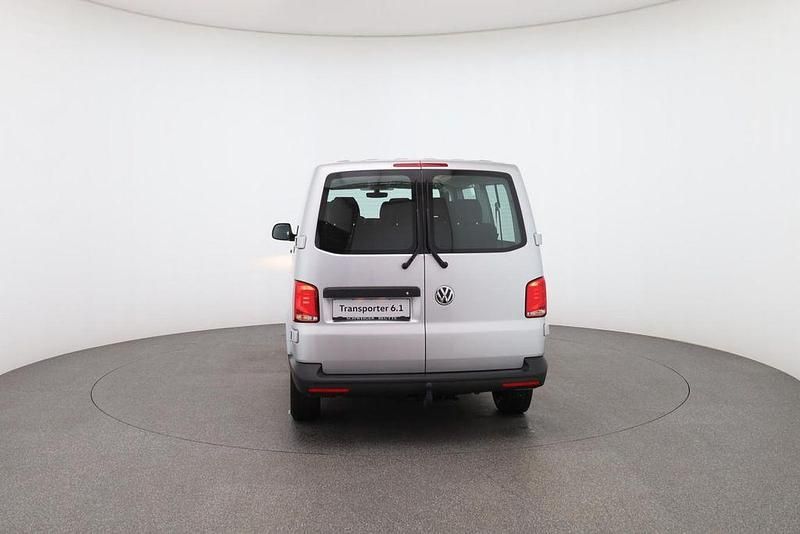 Gebraucht VW Transporter 150 PS (110 kW) 2023 Silber Van
