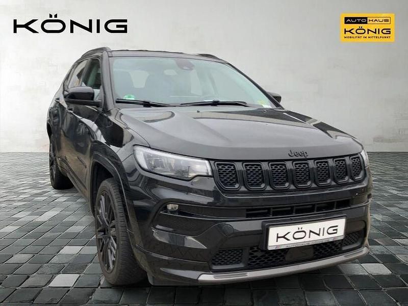 Gebraucht Jeep Compass Altitude 131 PS (96 kW) 2023 Schwarz SUV