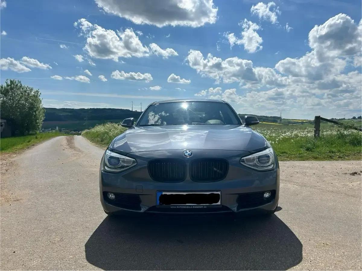 Gebraucht BMW 118 170 PS (125 kW) 2012 Grau Kleinwagen