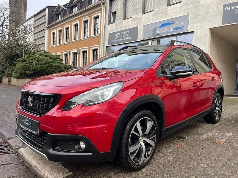 Rot Gebraucht 2019 Peugeot 2008 GT-line SUV | 11.000 € (Superpreis) - Bild 1/4