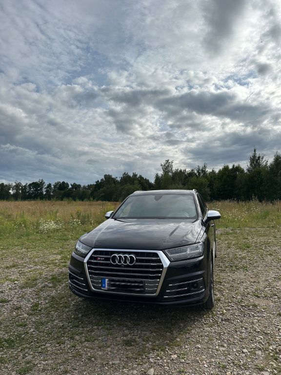 Gebraucht Audi SQ7 Advanced 435 PS (319 kW) 2017 Orcaschwarz metallic SUV