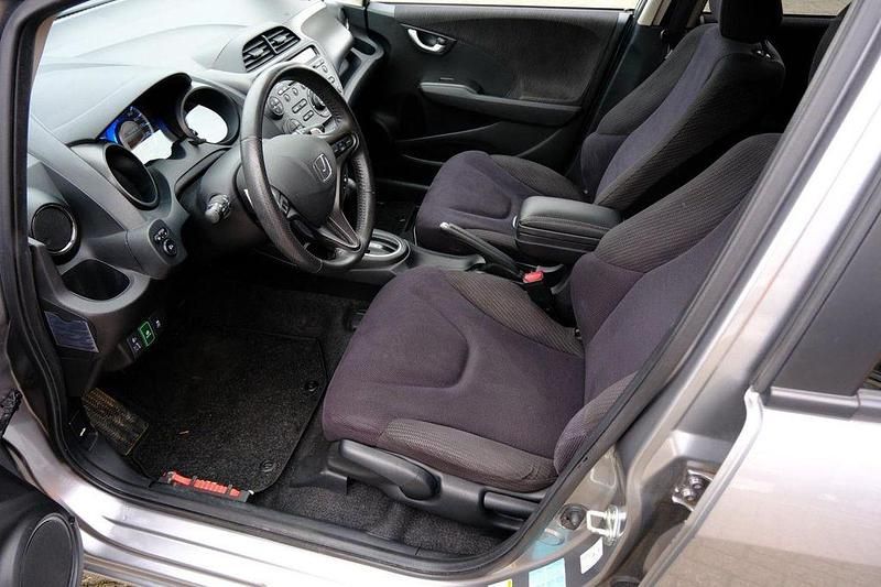 Gebraucht Honda Jazz Elegance 88 PS (64 kW) 2012 Grau Kleinwagen