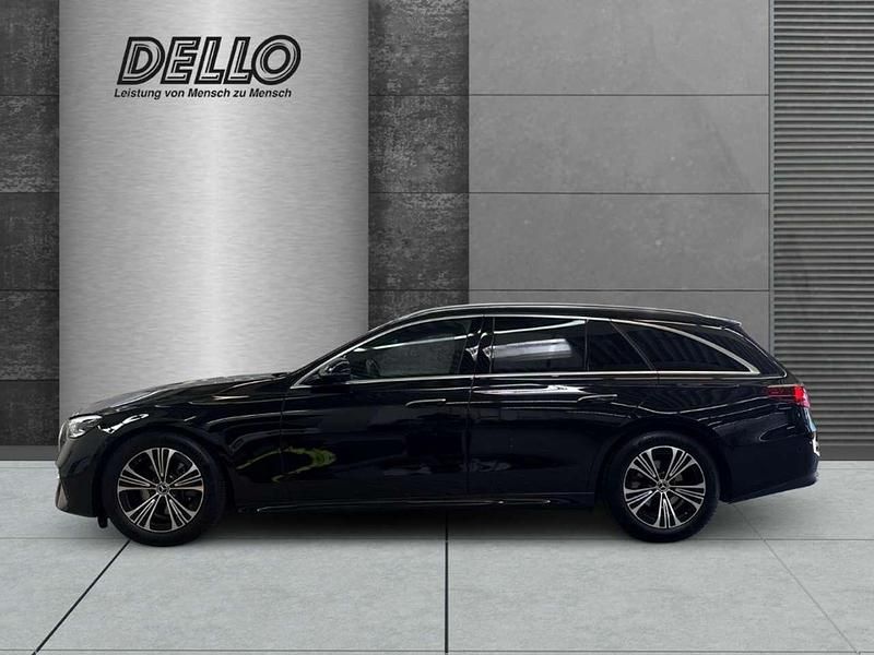 Gebraucht Mercedes E220 Avantgarde 197 PS (144 kW) 2024 Obsidianschwarz  metalliclack Kombi