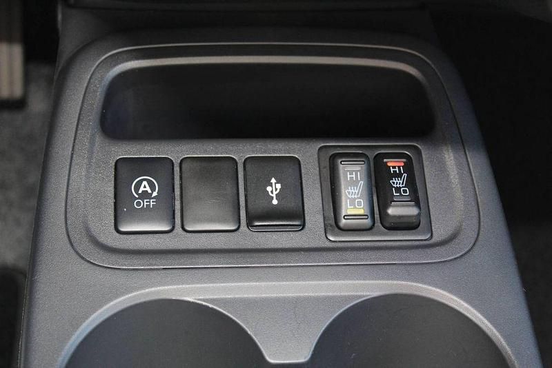 Second-hand Mitsubishi Space Star Select+ 71 CP (52 kW) 2023 Alb Hatchback