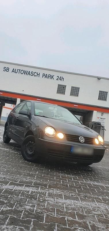 Gebraucht VW Polo 75 PS (55 kW) 2004 Grau Kleinwagen
