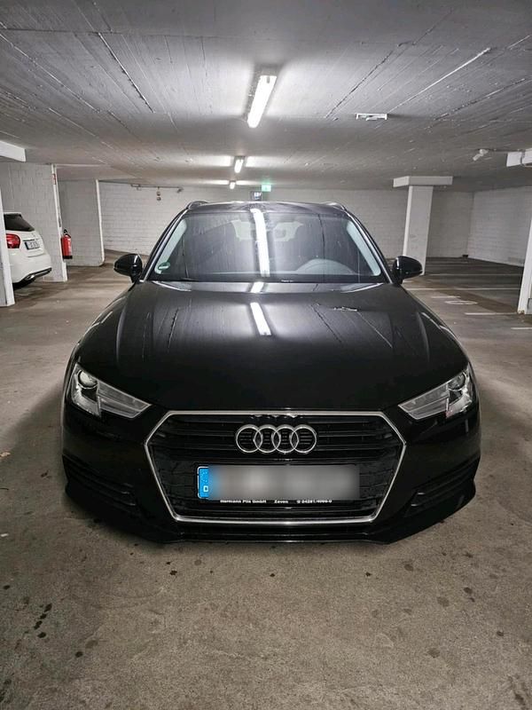 Schwarz Gebraucht 2019 Audi A4 Kombi | 15.500 € (Fairer Preis) - Bild 1/4