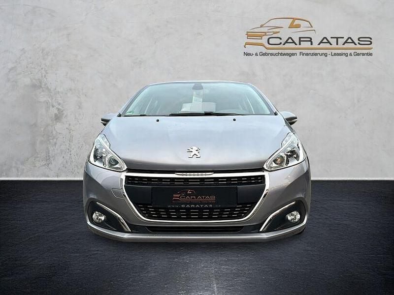 Gebraucht Peugeot 208 Signature Sky 83 PS (61 kW) 2019 Gris artense (metallic) Kleinwagen