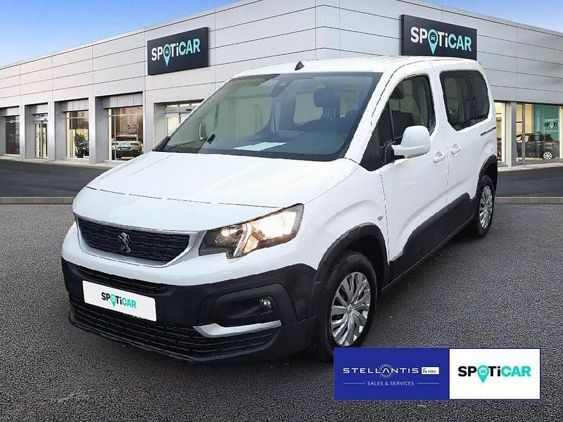 Weiß Gebraucht 2021 Peugeot Rifter Active Van / Kleinbus | 12.980 € (Guter Preis) - Bild 1/4