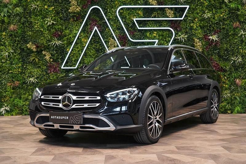 Gebraucht Mercedes E400 330 PS (242 kW) 2022 Schwarz Limousine