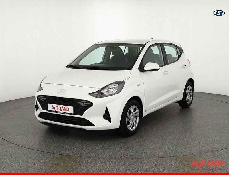 Weiß Neu 2025 Hyundai i10 Kleinwagen | 15.785 € (Fairer Preis) - Bild 1/4