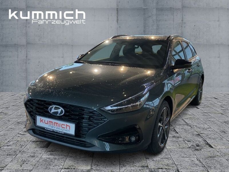 Cypress green Neu 2024 Hyundai i30 Kombi | 26.990 € (Etwas zu teuer) - Bild 1/4