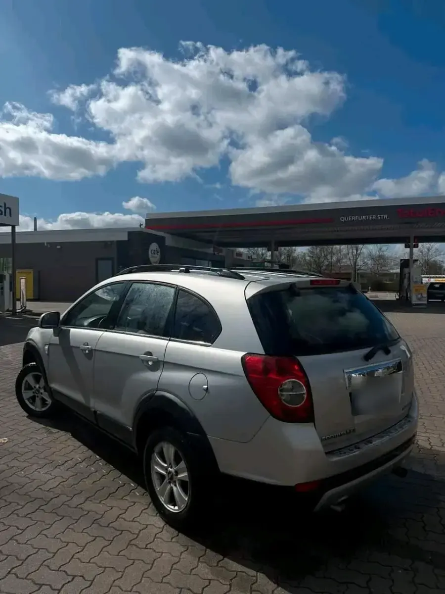 Gebraucht Chevrolet Captiva 120 PS (88 kW) 2026 Silber SUV