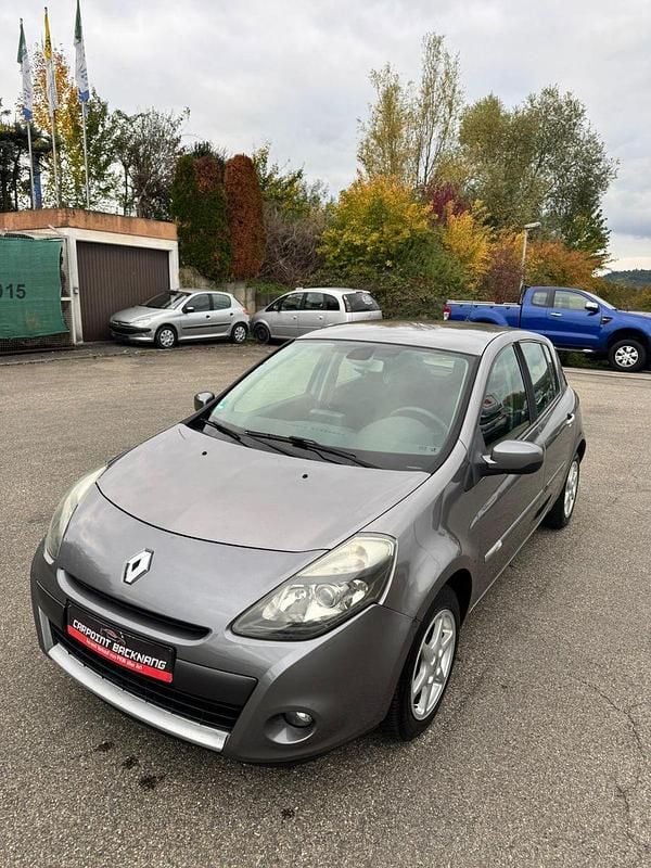 Grau Gebraucht 2011 Renault Clio III Dynamique Kleinwagen | 4.200 € (Fairer Preis) - Bild 1/4