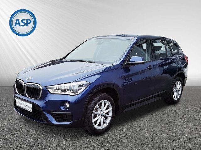 Gebraucht BMW X1 Advantage 136 PS (100 kW) 2016 Blau metallic SUV