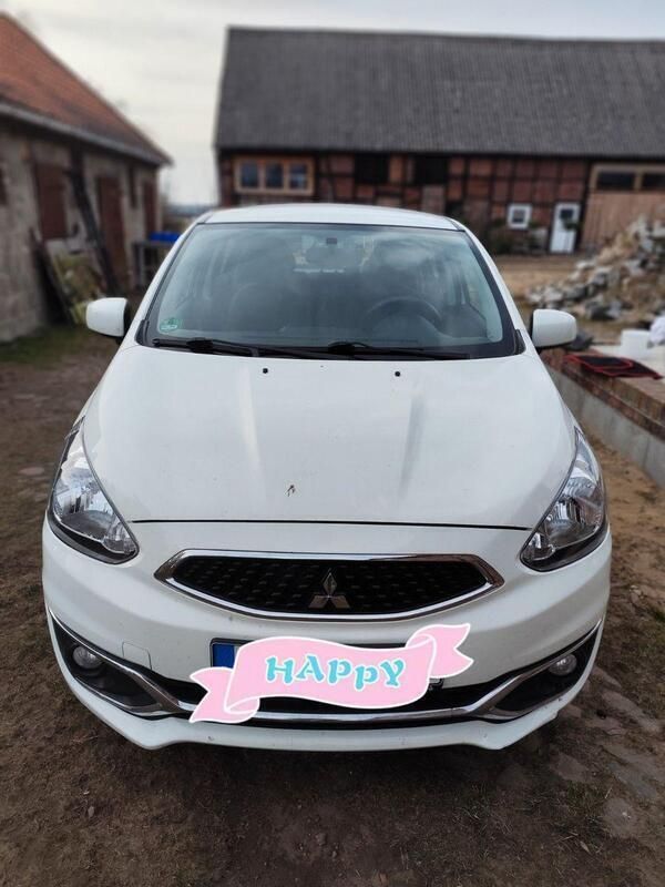 Weiß Gebraucht 2019 Mitsubishi Space Star Kleinwagen | 5.100 € (Guter Preis) - Bild 1/4