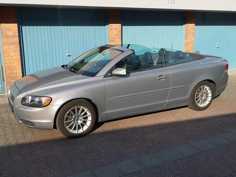 Grau Gebraucht 2007 Volvo C70 Summum Cabrio | 4.500 € - Bild 1/4