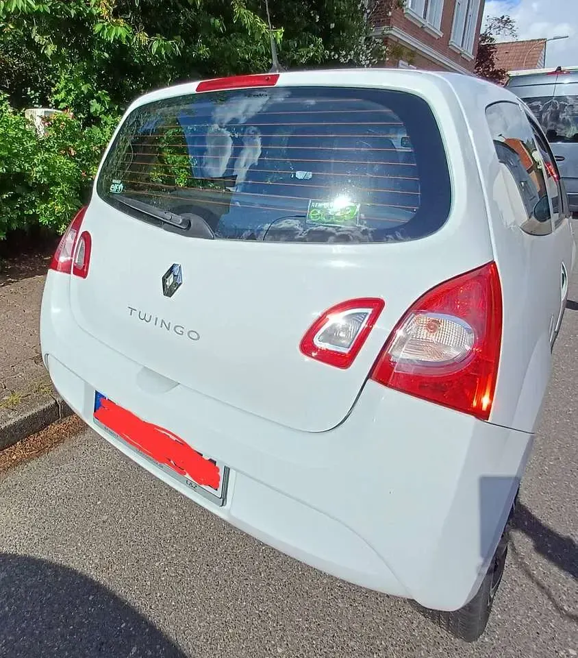 Gebraucht Renault Twingo 75 PS (55 kW) 2013 Weiß Kleinwagen