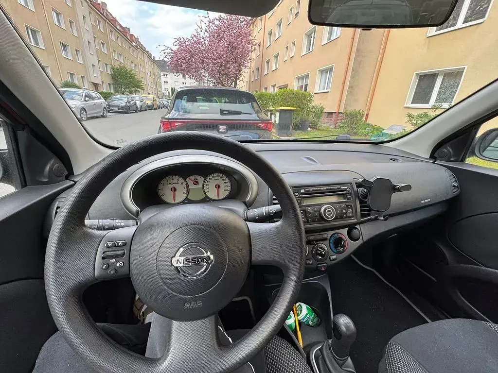 Gebraucht Nissan Micra 65 PS (47 kW) 2009 Rot Limousine
