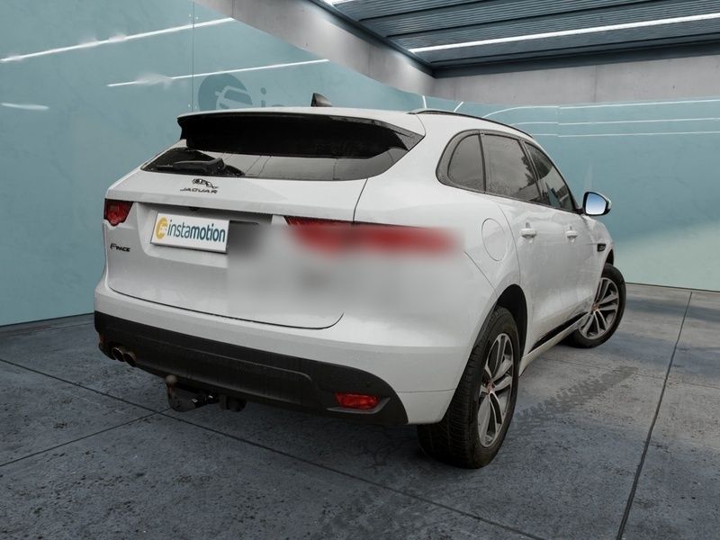 Gebraucht Jaguar F-Pace R-Sport 179 PS (131 kW) 2021 Weiß SUV