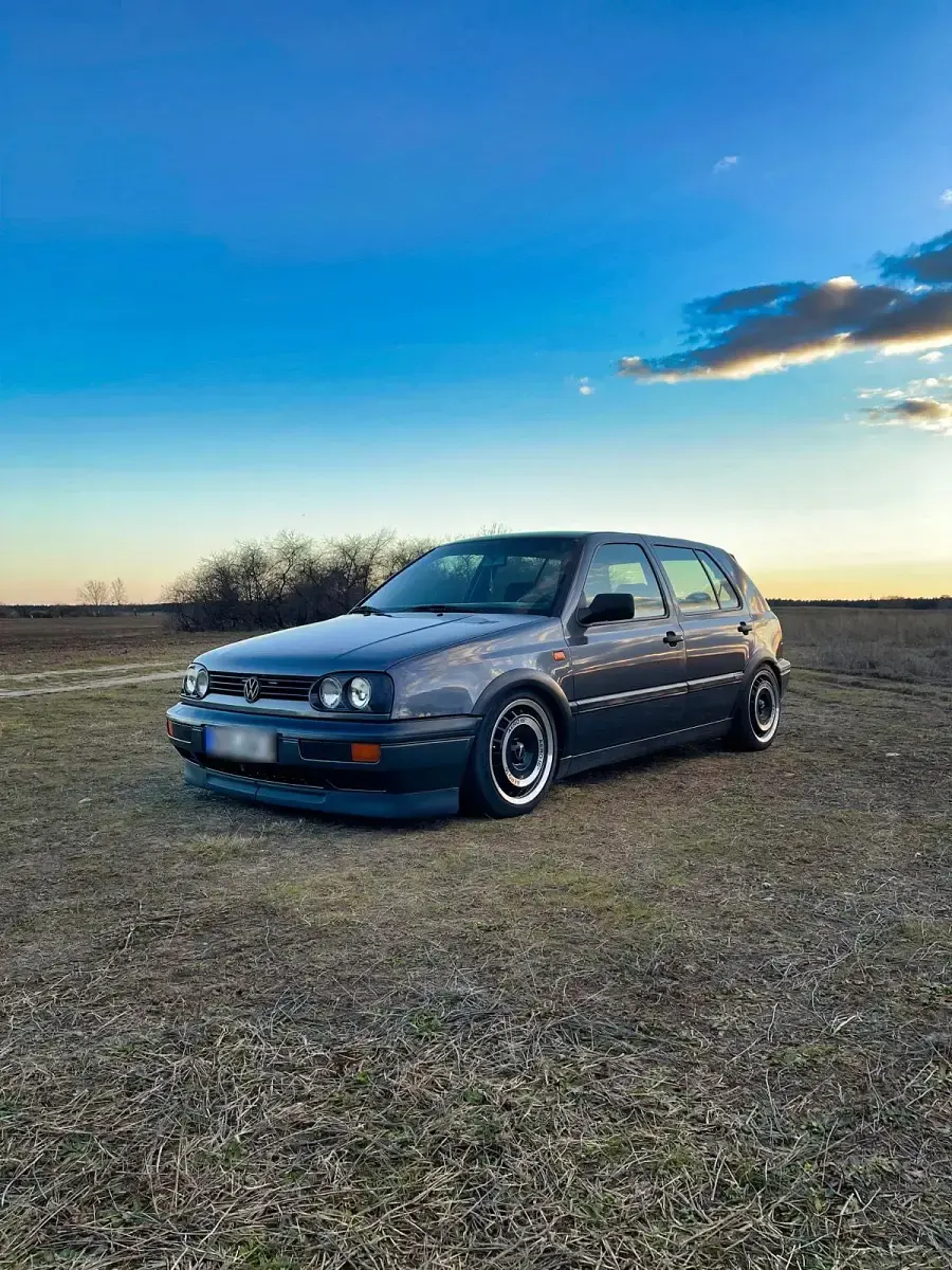Gebraucht VW Golf III 90 PS (66 kW) 1992 Grau Kleinwagen