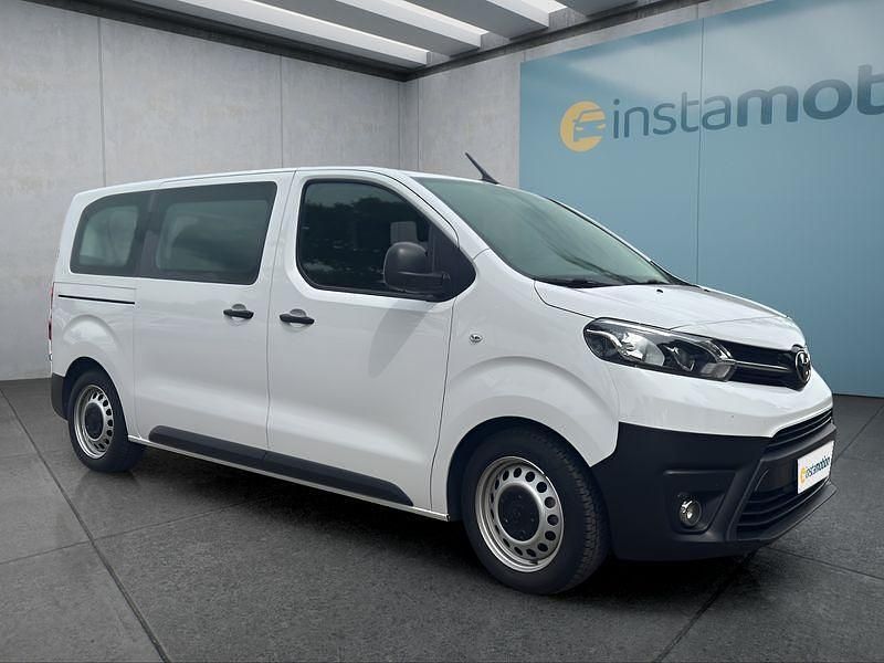 Gebraucht Toyota Proace Verso 144 PS (105 kW) 2024 Weiß Kombi