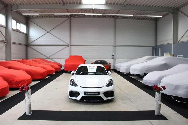 Pure white Gebraucht 2020 Porsche Cayman GT4 Coupé | 89.989 € (Superpreis) - Bild 1/4