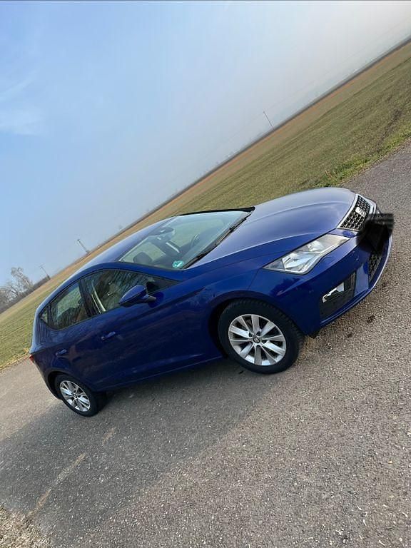 Gebraucht Seat Leon ST Style 131 PS (96 kW) 2019 Blau Kombi