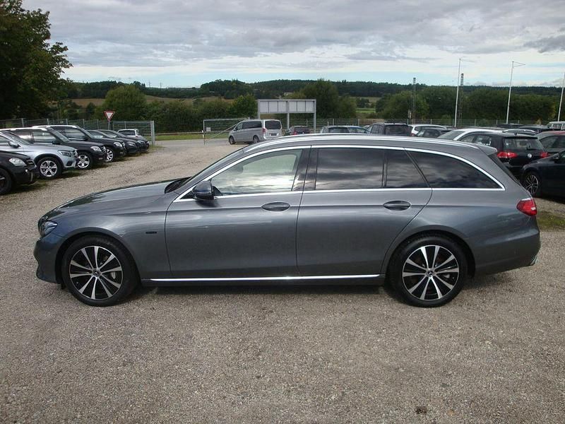 Gebraucht Mercedes E300 Avantgarde 306 PS (225 kW) 2019 Grau Kombi