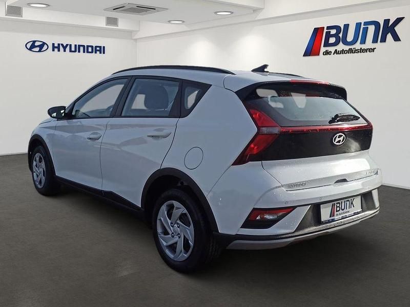 Neu Hyundai Bayon Select 101 PS (74 kW) 2025 Atlas white SUV