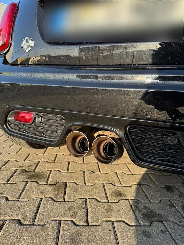 Gebraucht Mini John Cooper Works 275 PS (202 kW) 2017 Schwarz Kleinwagen