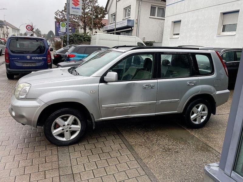 Gebraucht Nissan X-Trail 165 PS (121 kW) 2005 Silber SUV