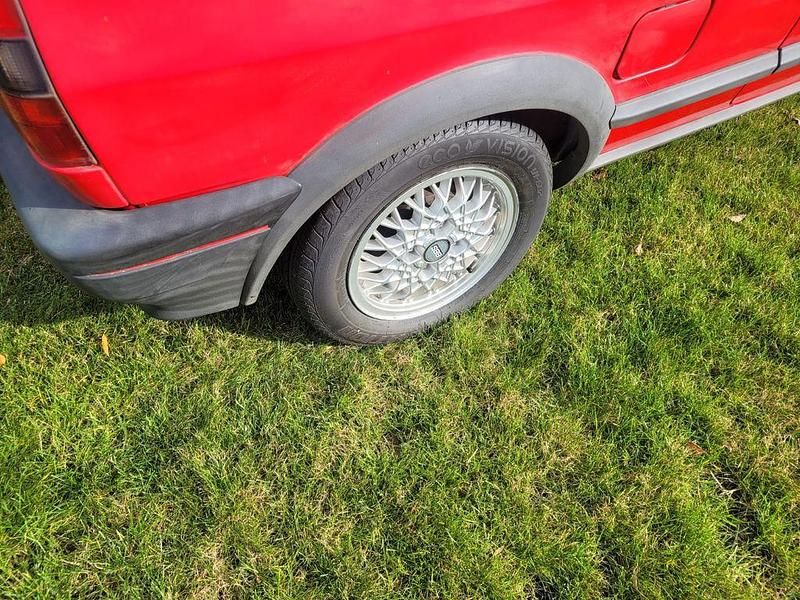 Gebraucht VW Polo 113 PS (83 kW) 1992 Rot Coupé