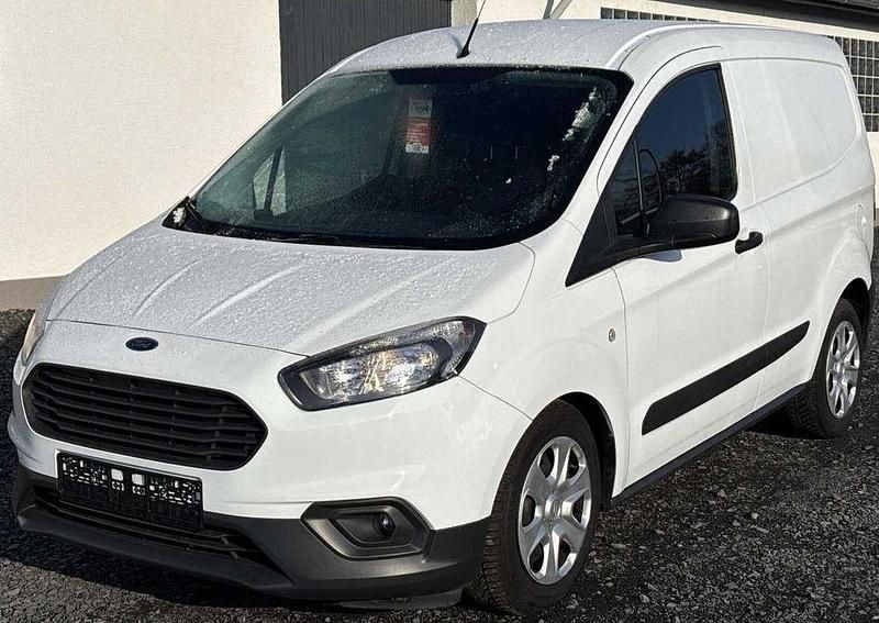 Gebraucht Ford Transit Trend 101 PS (74 kW) 2019 Weiß Abholung