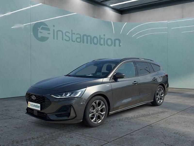 Grau Gebraucht 2023 Ford Focus ST-Line X Kombi | 20.899 € (Guter Preis) - Bild 1/4