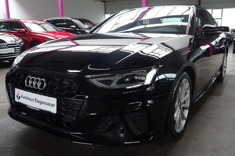 Gebraucht Audi A4 S-Line 204 PS (150 kW) 2022 Mythosschwarz Limousine