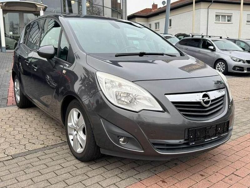 Gebraucht Opel Meriva Design Edition 101 PS (74 kW) 2011 Grau (karbongrau) Van / Kleinbus