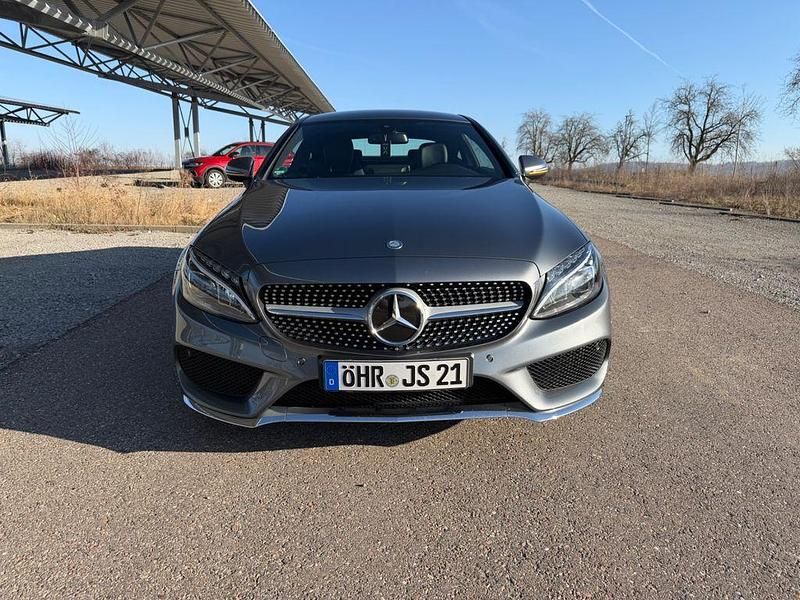 Gebraucht Mercedes C200 AMG 184 PS (135 kW) 2016 Grau Coupé