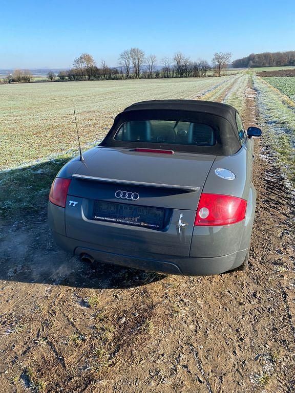 Gebraucht Audi TT Roadster Sport 150 PS (110 kW) 2002 Grau Cabrio