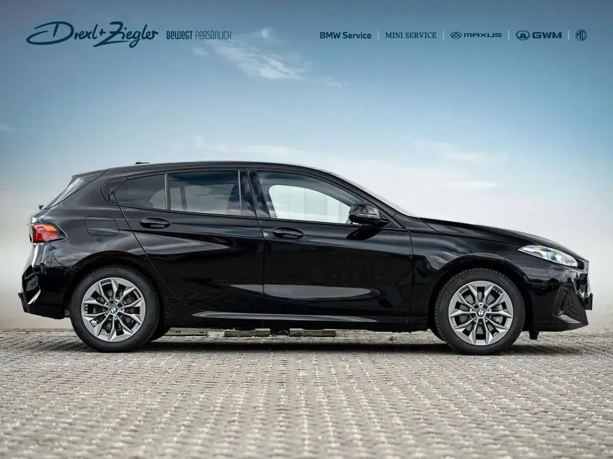 Gebraucht BMW 120 Sport Line 170 PS (125 kW) 2025 Schwarz uni Kleinwagen