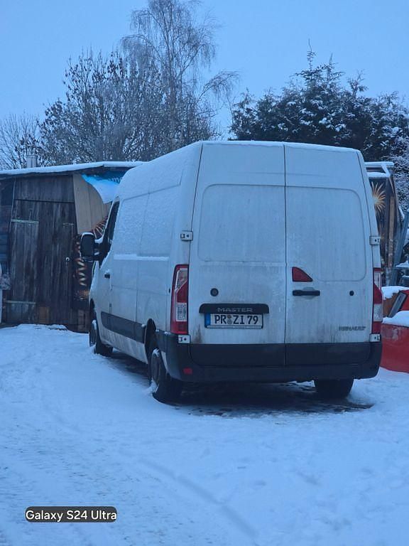 Gebraucht Renault Master 131 PS (96 kW) 2018 Weiß Van / Kleinbus