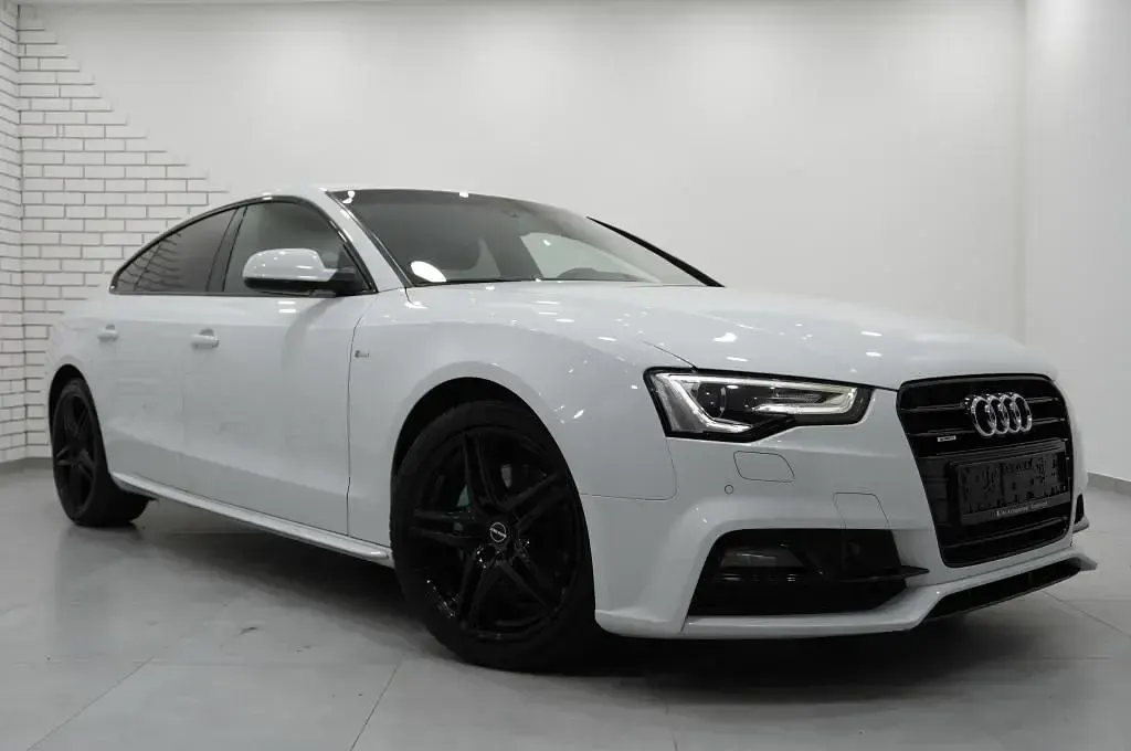Gebraucht Audi A5 Sportback S-Line 245 PS (180 kW) 2015 Weiß Kleinwagen
