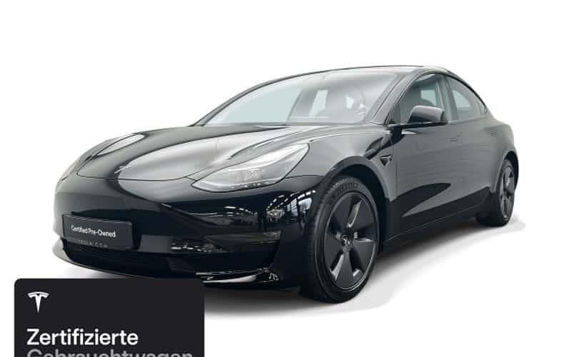 Schwarz Gebraucht 2022 Tesla Model 3 Long Range RWD Limousine | 26.700 € (Etwas zu teuer) - Bild 1/4